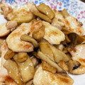 みゃみゃごと's cooksnap of when they made コク旨♡鶏胸肉とエリンギのバター醤油炒め.