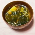 わたさな2016's cooksnap of when they made 安価で腹持ちよく！もやしと厚揚げの味噌汁.