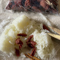 かっちゃん杉's cooksnap of when they made 混ぜおにぎり用の梅干しをハサミで小さく！.