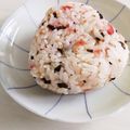 ぱふ♪'s cooksnap of when they made 梅干しと塩昆布とプチプチ白ごまのおにぎり.