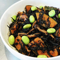 クックUR9L2V☆'s cooksnap of when they made かぼちゃとしめじ、ひじきの煮物.