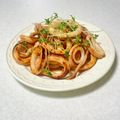 ゆーじん１１４'s cooksnap of when they made 材料3つ!!イカバター.
