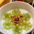 ☆あいちゃん's cooksnap of when they made ヨーグルトに、ぶどう＆くるみ♪.