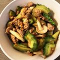 caruga's cooksnap of when they made ゴーヤ、茄子、しめじ、ひき肉大蒜味噌炒め.