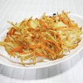 ＠迷子＠'s cooksnap of when they made 衣がサクサク★ごぼう・人参の天ぷら.