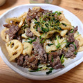 クックO3A9KS☆'s cooksnap of when they made 牛肉とれんこんと豆苗の炒め物.