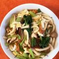 caruga's cooksnap of when they made 簡単‼冷蔵庫にあるもので煮込みうどん.