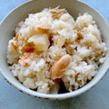 Moggieneko's cooksnap of when they made 意外でﾍﾙｼｰな☆大根と鮭の炊き込みご飯.