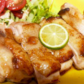 ★ゆずきん★'s cooksnap of when they made すだち消費☆鶏肉ソテーすだちソース添え.
