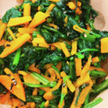 さちOH's cooksnap of when they made 簡単副菜☆ほうれん草と人参のごま和え.