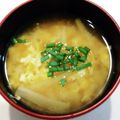 サンフラワー30's cooksnap of when they made 母の味☆大根と卵の味噌汁.