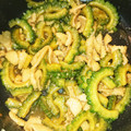 クック三びきのママ's cooksnap of when they made ゴーヤと鶏皮の節約きんぴら.