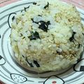ゆけり３兄弟's cooksnap of when they made △息子考案〜カレーとワカメのおにぎり△.