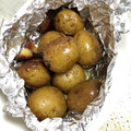 冷蔵庫レスキュー隊's cooksnap of when they made 新じゃがと新ニンニクの丸ごと蒸し揚げ焼き.