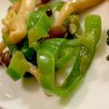 MULA's cooksnap of when they made ピーマンとしめじ炒め お好きな野菜で.
