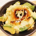 tidarium's cooksnap of when they made 居酒屋メニュー♪アボカドチーズ焼き♪.