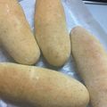 takoyuma's cooksnap of when they made 30分で！？不思議パンの全粒粉コッペパン.