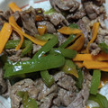 料理スキになってきた's cooksnap of when they made 簡単♪牛肉とピーマンのきんぴら風丼.