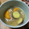 ★ゴンぎつね★'s cooksnap of when they made さつまいもと具沢山の『豚汁風』味噌汁.