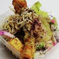 私市ビッキーズ津門巳's cooksnap of when they made ぶっかけ玉子焼蒲鉾玉葱レタスゆかりうどん.
