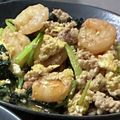 みきんどる's cooksnap of when they made 病みつき♪ 海老と小松菜のエスニック炒め.
