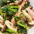 Tomifrog's cooksnap of when they made しめじとほうれん草のガリバタソテー.