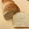 〜はらぺこあっち〜's cooksnap of when they made 30分で完成!？不思議パンの全粒粉食パン.