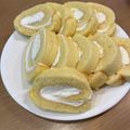 blueberry4's cooksnap of when they made ふんわり♪幸せ＊簡単＊ロールケーキ.