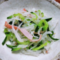 YCHキッチン's cooksnap of when they made 大根ときゅうりとかにかまの酢の物.