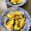 ハグちゃん's cooksnap of when they made 豚肉とズッキーニのオイスターソース炒め.