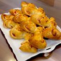 cra's cooksnap of when they made ピザ味ベーコンエピ＆ソーセージパンエピ☆.