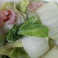ひぃちゃんひー's cooksnap of when they made 簡単☆白菜とベーコンの温サラダ.