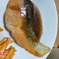 すぎちゃん☆'s cooksnap of when they made 鮭のムニエル バター醤油をかけて.