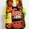 ☆★ふーママ☆★'s cooksnap of when they made 簡単トトロのスパムにぎり　キャラ弁.