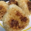スラっ1's cooksnap of when they made 残りご飯で簡単☆焼きおにぎり☆.