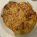 犬飼ってる's cooksnap of when they made 残ったうどんをリメイク☆うどん入りチヂミ.
