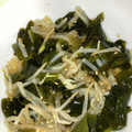 コバミツ's cooksnap of when they made もやしとワカメの酢の物♪.