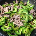 milsalud's cooksnap of when they made ゴーヤと牛肉のしぐれ煮♪白ごま風味.