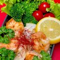 serafin's cooksnap of when they made ■中華・海老とキャベツの塩にんにく炒め■.