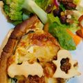 canadawhistler's cooksnap of when they made 絶品キッシュ①定番ほうれん草とじゃがいも.