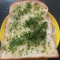 ひんべえ's cooksnap of when they made ポテチ風？青海苔トースト.