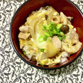 ふたごゆき's cooksnap of when they made きのことちくわ入り♪つゆ多めの親子丼☆.