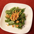 caruga's cooksnap of when they made いんげんのクルミ和え♪クルミの風味美味.