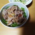 よちりん's cooksnap of when they made あっと言う間に完成！疲労回復！梅スタ丼.