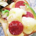 ひトみ's cooksnap of when they made いつかあなたと 簡単サラミチーズトース.