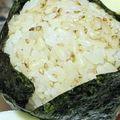 ゆけり３兄弟's cooksnap of when they made 胡麻油香る～✿ダシダおにぎり.