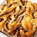 suisuimoco's cooksnap of when they made 三つ編みあん食パン（HB生地スクエア型）.