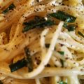 れそそ's cooksnap of when they made 簡単★ニラの塩バターパスタ.