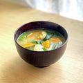 キンプリ's cooksnap of when they made 南瓜玉ねぎ榎油揚げホウレン草のお味噌汁.