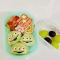 m♡smama's cooksnap of when they made おにぎり♪『リトルグリーンメン』弁当♡.
